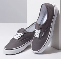 TÊNIS AUTHENTIC PEWTER BLACK na internet