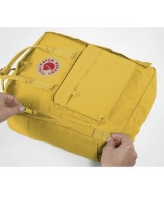 MOCHILA KANKEN CLÁSSICA WARM YELLOW - comprar online