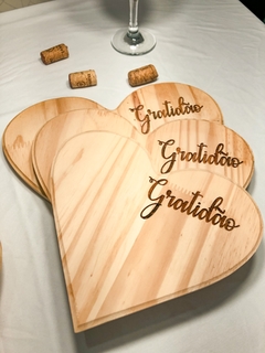 Tábua de coração 23cm na internet