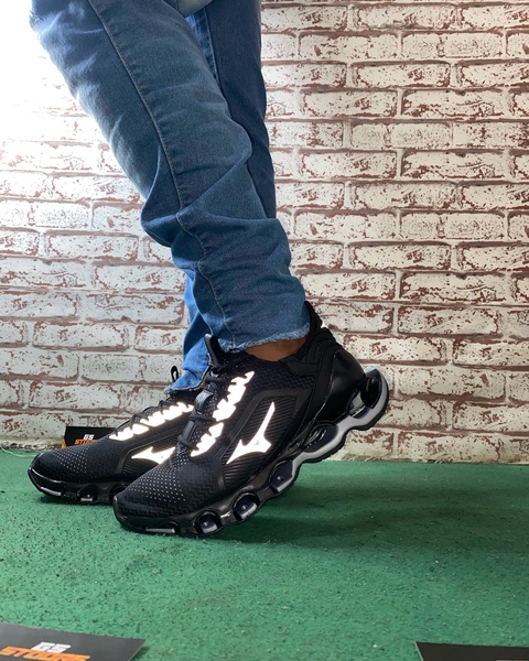 MIZUNO WAVE PROPHECY WK (NACIONAL)- PRETO REFLETIVO
