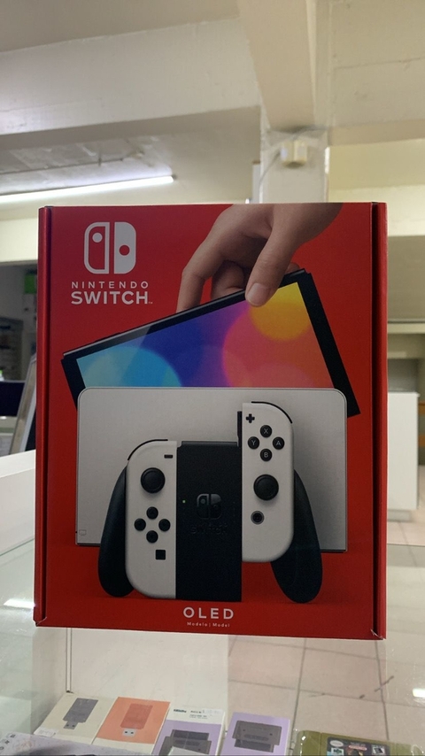 Nintendo Switch Branco OLED Seminovo