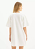 vestido-lanca-perfume-camiseta-oversized-com-silk-branco-preto-502VE008531
