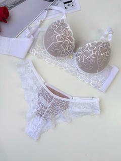 Conjunto Amor | Branco na internet