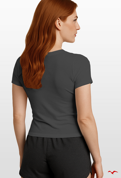 T-shirt Feminina BioFit Essencial na internet