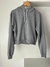 Buzo gris