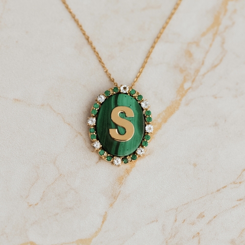 Pingente Meg - Coleção Memórias