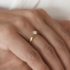 Anel solitário de brilhante 30 pontos ouro 18k - loja online