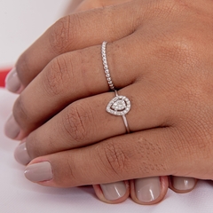ANEL GOTA OURO BRANCO 18K COM DIAMANTES