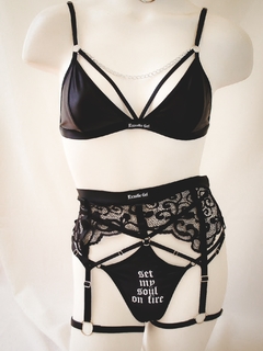 Calcinha Cetim Fire (Strappy) - loja online
