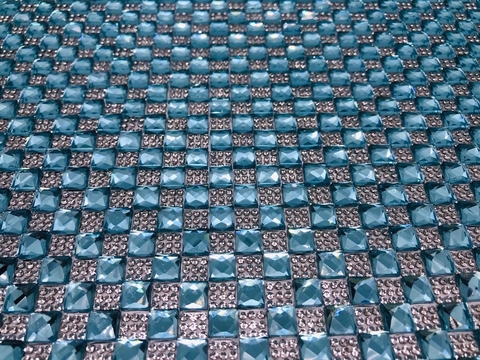 Manta - Quadrada Azul Bebe c/ Prata 8x8 - 24x40cm