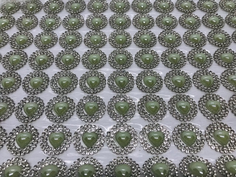 Manta Coração Resinado - Creme 24x40cm