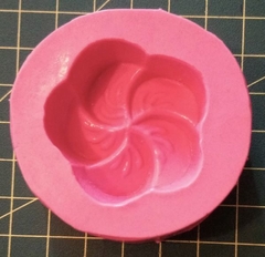 Molde de Silicone para Brigadeiro Dois Amores Flor de Açai - comprar online