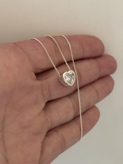 COLLAR CORAZÓN KATI en internet