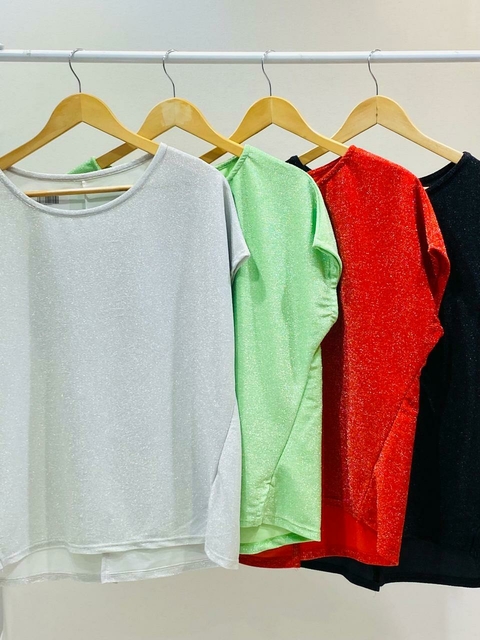 NANTES01 - BLUSA CON TAJITOS