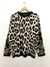 FRIDA10 - SWEATER OVER ANIMAL PRINT Y FLORES - comprar online