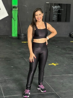 Legging Preta Canelada