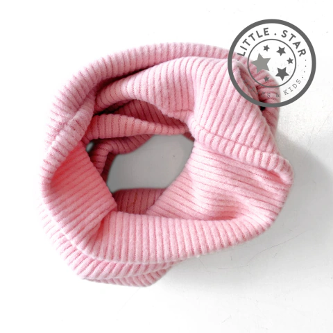 Cuello tubular de tejido acanalado