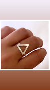 Anillo Triángulo