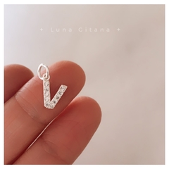 Dije Inical con Brillo - Luna Gitana