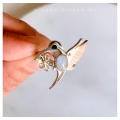 Anillo Colibrí con piedra natural