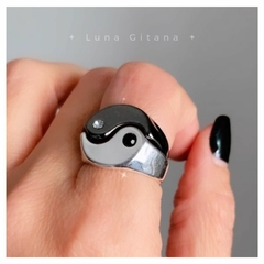 Anillo Yin Yang