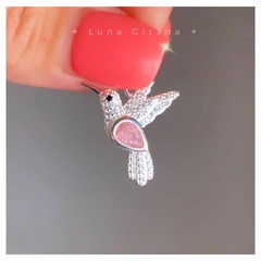 Imagen de Dije Colibrí con gota cubic