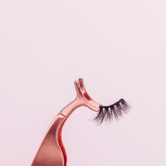DIANA Cílios de Cantinho das Deusas - comprar online
