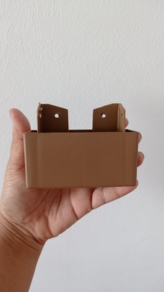 Kit 8 Pés para Guarda Roupas Armários Multiuso Roman na internet