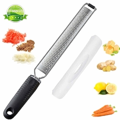 Imagen de Rallador De Mano Acero Inox. Con Mango Plástico Y Protector