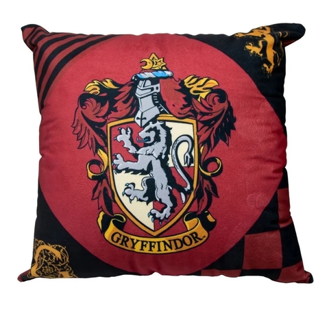 Almofada Fibra de Veludo 40cm x 40cm Harry Potter - Grifinória Gryffindor Hogwarts - Zona Criativa