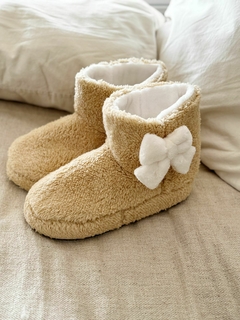 ESPUMON BOTA CAMEL - CON PRENDEDOR MONO - - comprar online