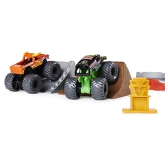 MONSTER JAM 1:70 VALUE STUNT el toro loco en internet