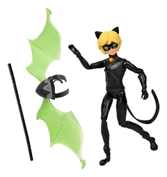 FIGURA ARTICULADA DE CAT NOIR BATTLE WINGS MIRACULOUS - comprar online