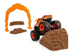 Pista Monster Jam Dirt - El Toro Loco + Kinetic Sand - comprar online