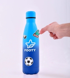 BOTELLITA TÉRMICA FOOTY BATIK AZUL CON STICKERS PERSONALIZABLES 500ML - Footy - comprar online
