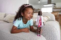 Muñeca Barbie doctora - mattel en internet