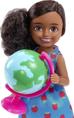 Barbie Chelsea muñeca profesora - mattel - Juguetería Pekita's
