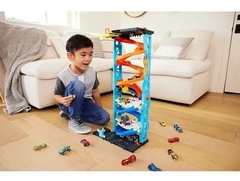 Hot Wheels City Pista de Juguete Torre de Carreras con Doble Altura - Juguetería Pekita's