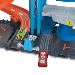 Hot Wheels City Pista de Juguete Torre de Carreras con Doble Altura - comprar online