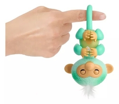 Fingerlings Monito Interactivo ava verde agua - Juguetería Pekita's