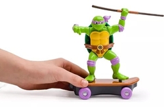 Tortugas Ninja Figura 13 Cm C/ Skate Pull Back - comprar online