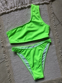 BK IVANNA LISA - VERDE FLUO en internet