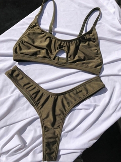 BK EUGENIA LISA - VERDE MILITAR