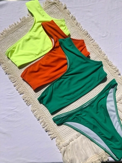 P. x6 BIKINIS - IVANNA