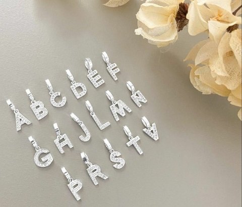 Berloques Letra Inicial Cravejado Zircônia