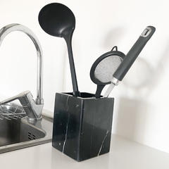 ~Porta utensilios/macetero ‘PREGO’ Marquina - comprar online