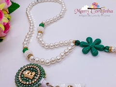 Kit Porta crachá retrátil + cordão E Flor - comprar online