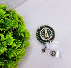 Porta Crachá Retratil A verde - comprar online