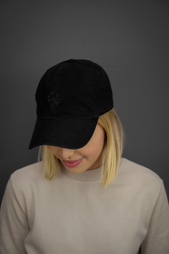 DAD HAT - PRETO TONOROLÊ na internet