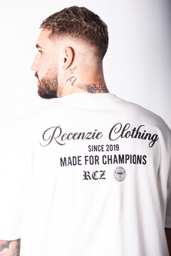 Camiseta Oversized Off White - Recenzie